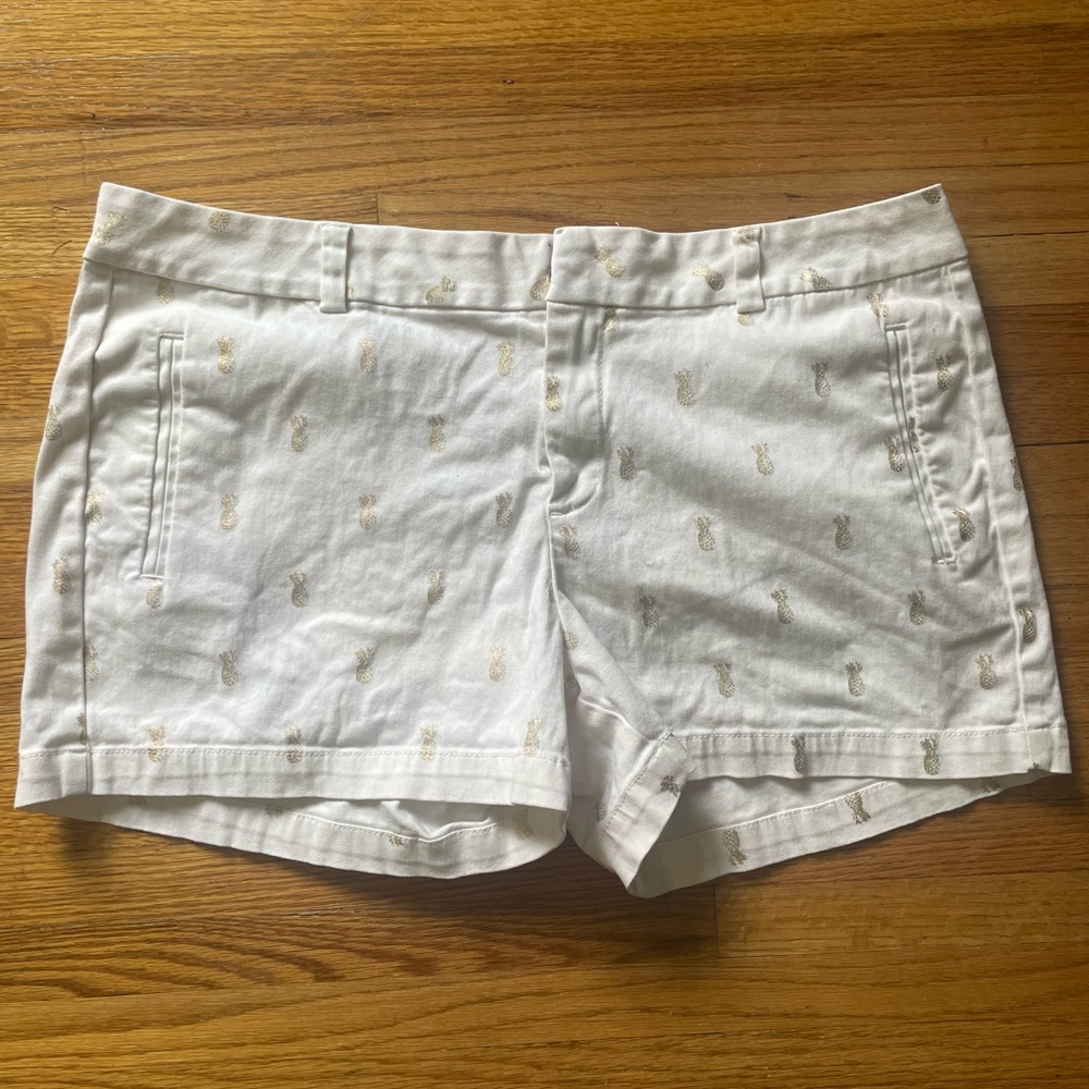 White Pineapple Shorts from a.n.a